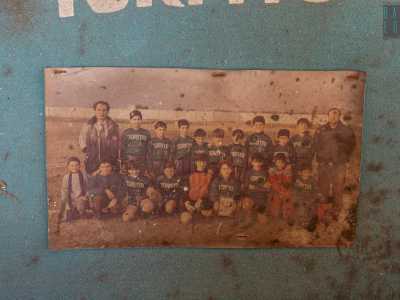 � la squadra di calcio di cui Antonio era presidente: lui � il primo in alto a sinistra